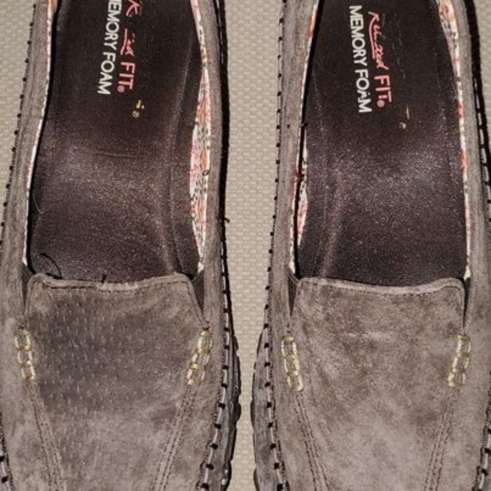 Skechers Brown Suede Memory Foam slip ons. 8 1/2